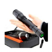 Lanterna T�tica 6000 L�mens / 1800W - ELE139